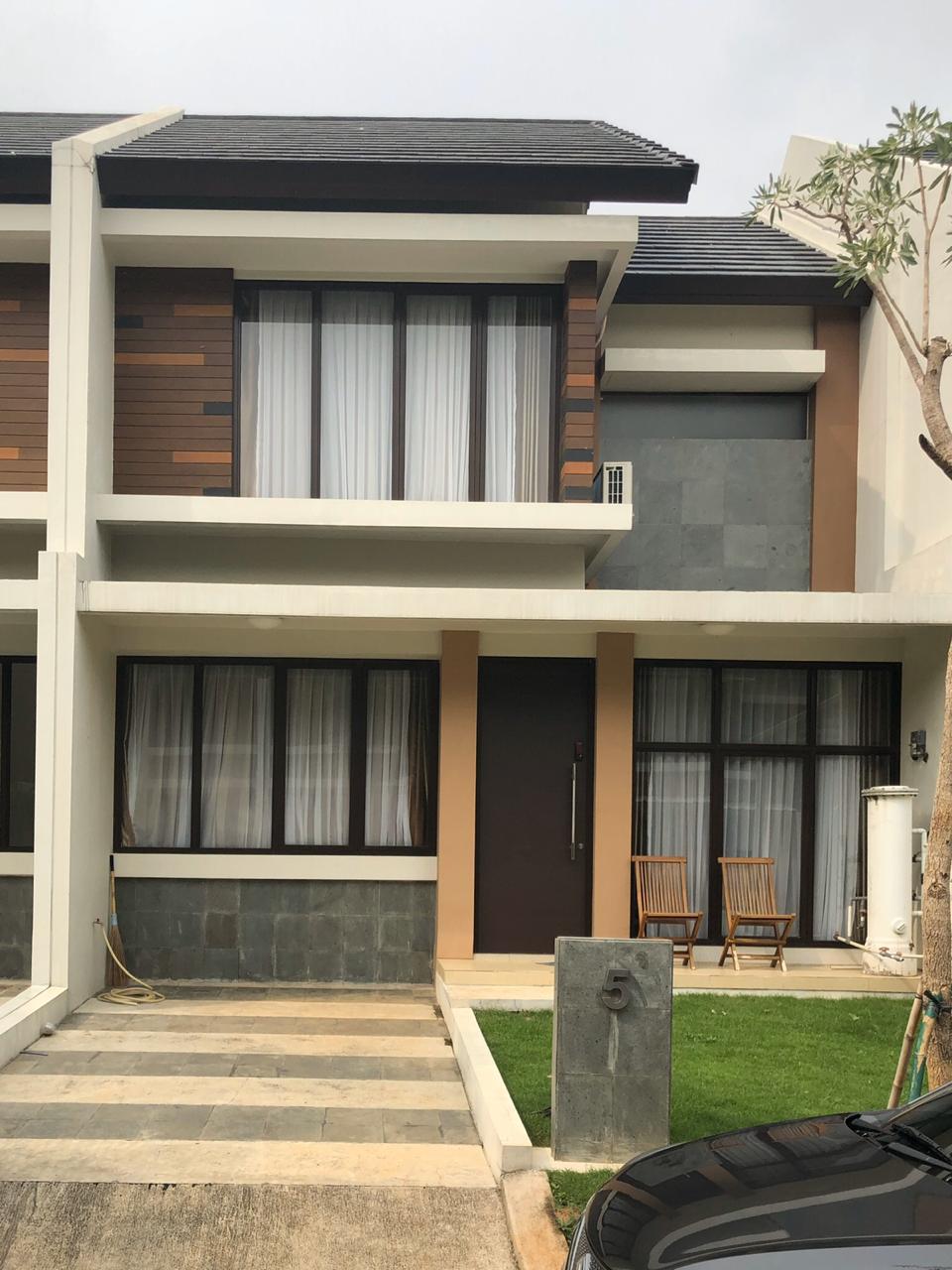 Ebh. Rumah di Cluster Cosmo